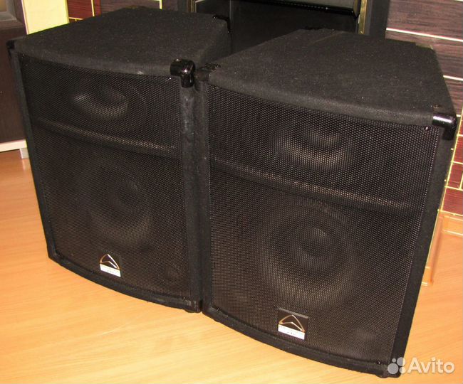 Колонки активные Wharfedale 1200W Pro-15P 2шт Dual