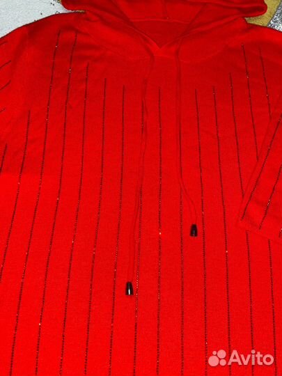 Платье вязаное