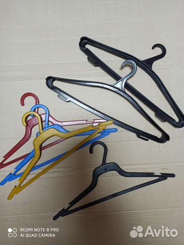 Плечики, вешалки для одежды