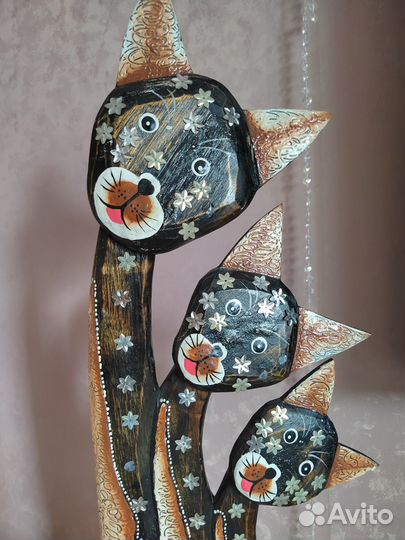 Сандаловые кошки