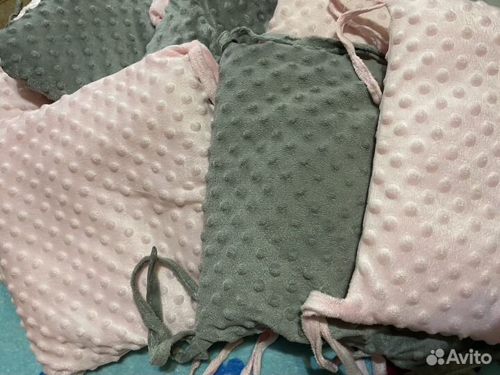 Бортики в кроватку