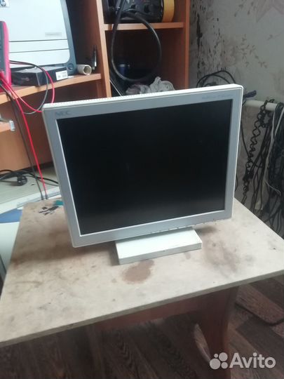 Монитор NEC MultiSync LCD1560NX