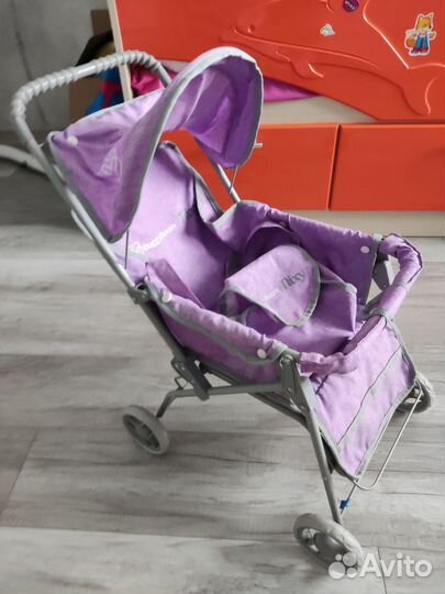 Коляска для кукол