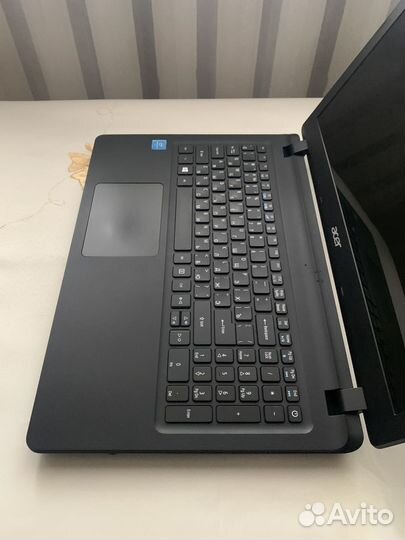 Ноутбук Acer Aspire ES1-533