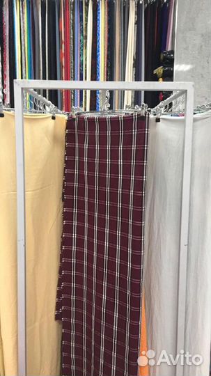 Вешалка железная, стойка для детейлинга