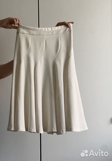 Белая юбка