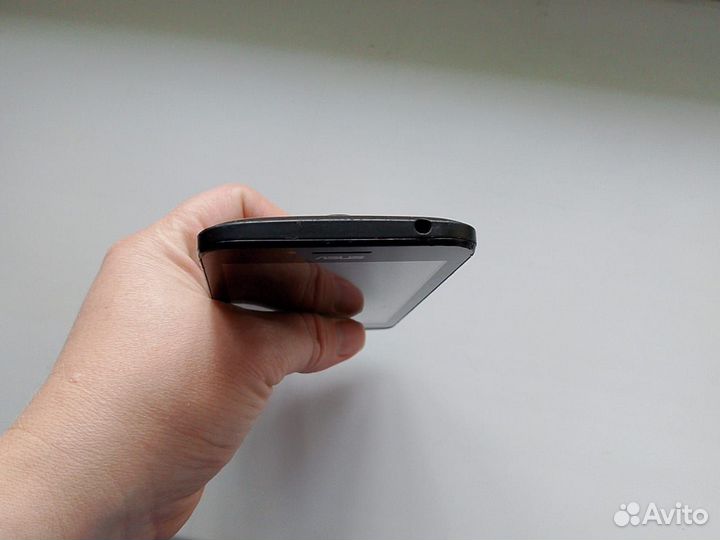 Asus ZenFone Go ZC451TG, 8 ГБ