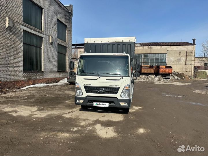 Hyundai Mighty EX8, 2022