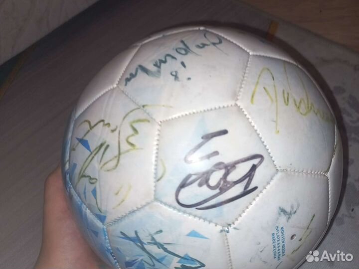Футбольный мяч зенит с афтографами оригинал