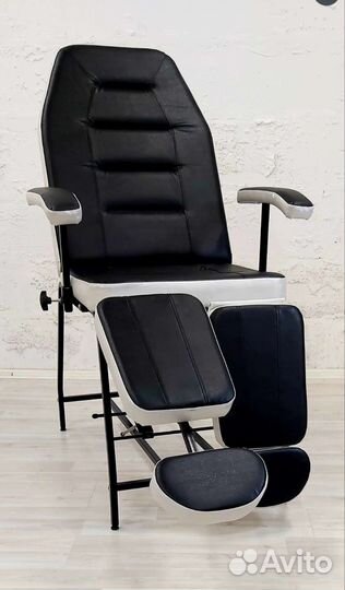 Педикюрный стол