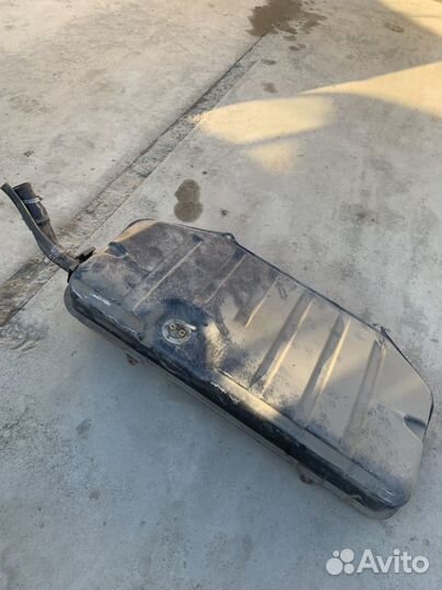 Бензобак niva 2121