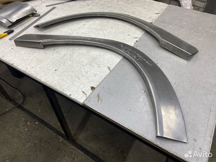 Mitsubishi P Sport арки передних крыльев левый