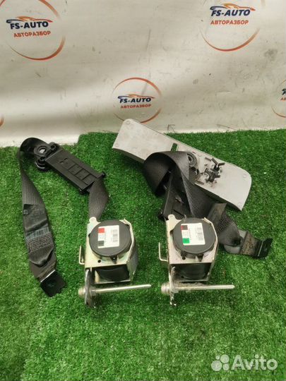 Ремень безопасности задний Opel Astra H универсал