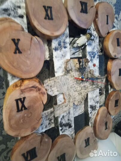 Часы из спила дерева (слива)