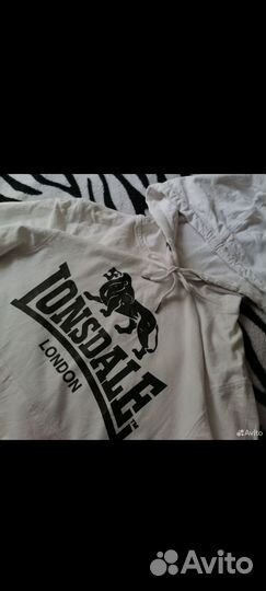 Худи lonsdale