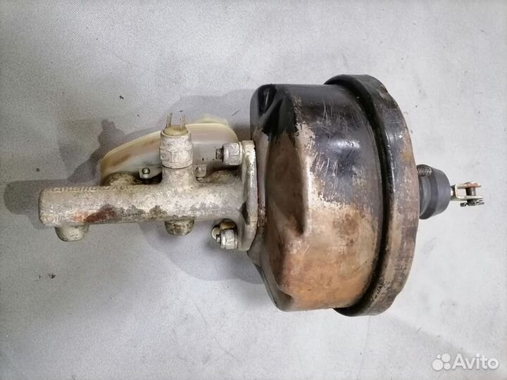 Усилит.вакуумн. с главн.торм.цилиндр. Volvo 343