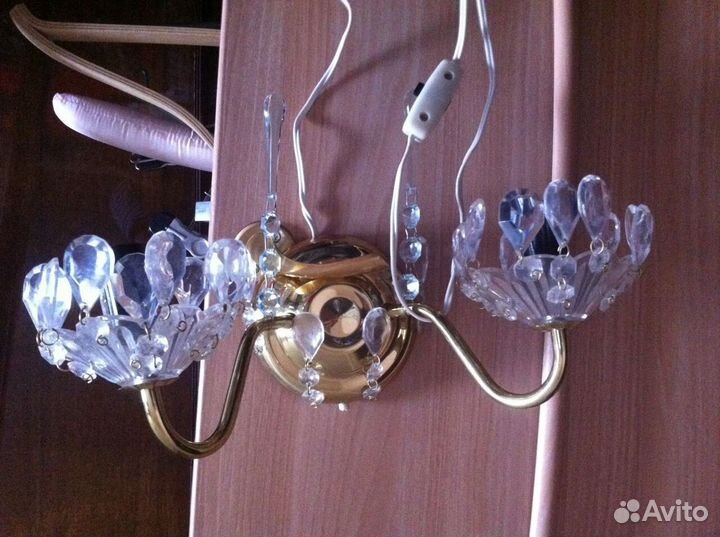 Светильники, бра и люстры потолочные