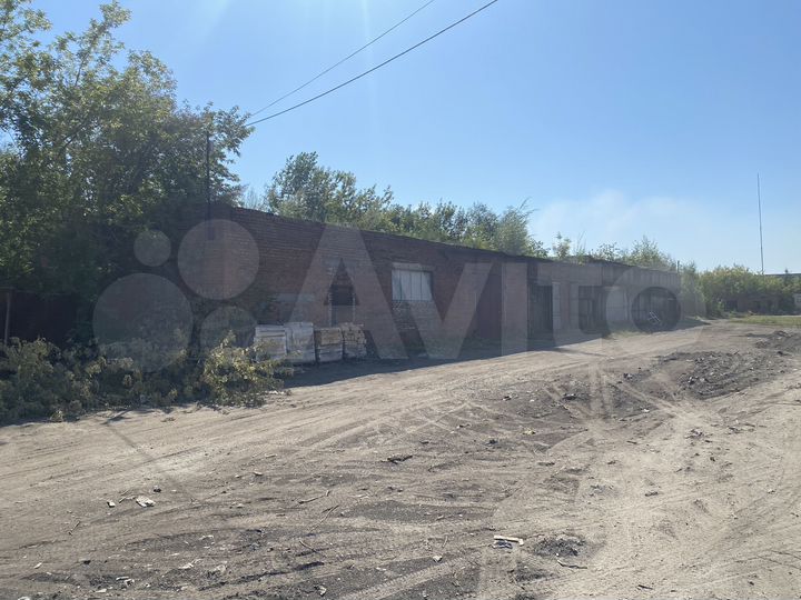 Здание, 667 м²