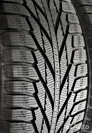 Nokian Tyres Hakkapeliitta R2 SUV 265/50 R20 111R