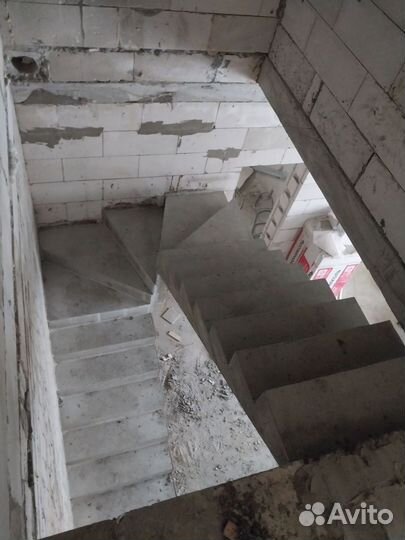 Изготовление бетонных лестниц