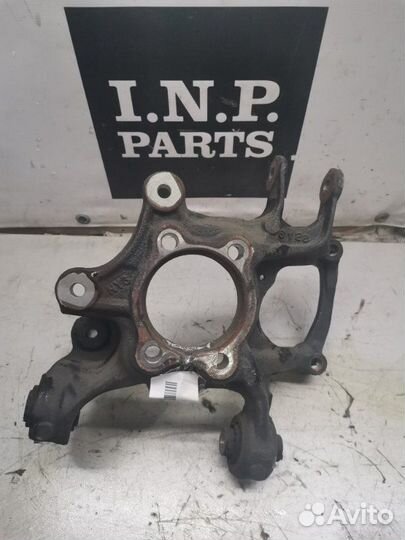 Кулак задний правый Mazda 3 Bm 2013-2019