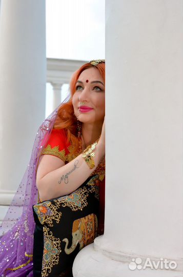 Прокат индийского костюма