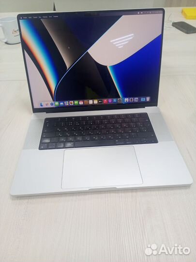 Apple macbook pro 16