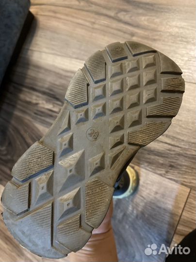 Ботинки зимние из натуральной кожи и меха