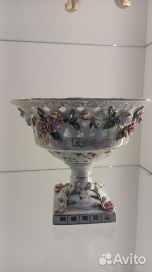 Фруктовница на ножке