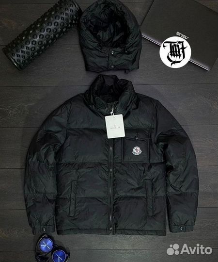 Пуховик Moncler