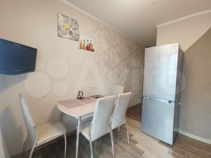 2-к. квартира, 48,5 м², 2/10 эт.