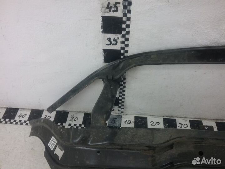 Усилитель переднего бампера Volkswagen Tiguan 2