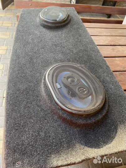 Продам аккустическую полку на ниву