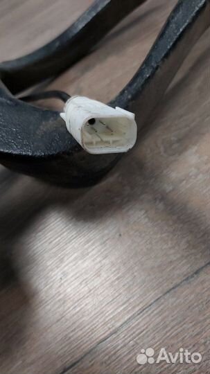 Амортизатор передний левый Bmw 7 Series F01