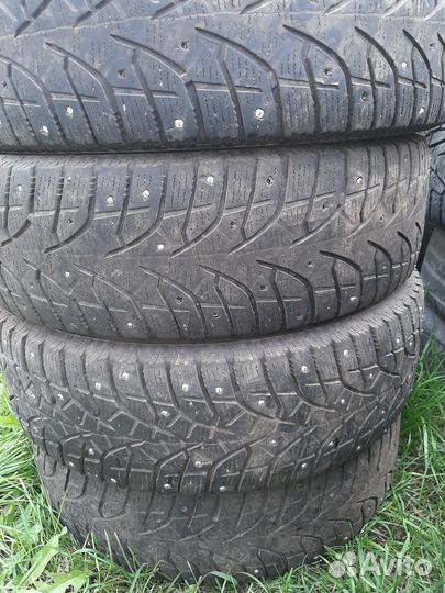 Bridgestone Blizzak Spike-02 185/70 R14