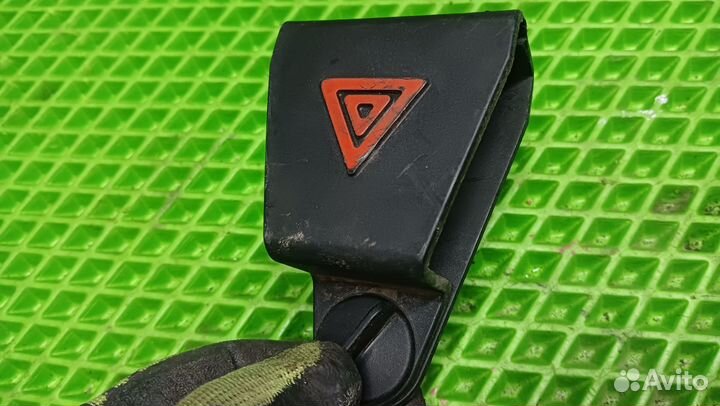 Крепление треугольника форд мондео 3