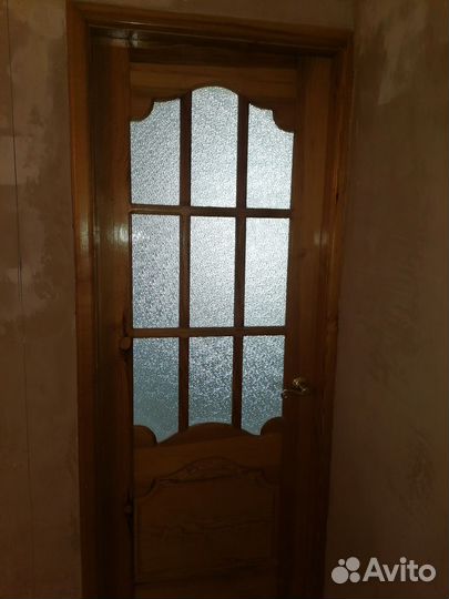 Межкомнатные двери б/у из массива дерева