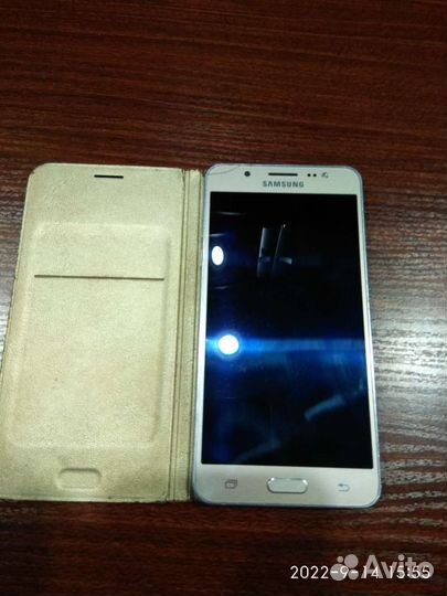 Телефон Samsung