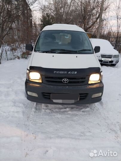 Toyota Town Ace 2.2 AT, 1999, 390 000 км