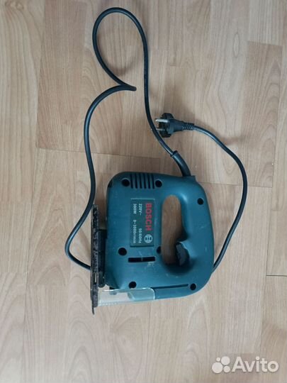 Электролобзик bosch 300w