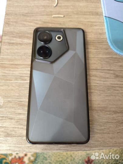 TECNO Camon 20 Pro, 8/256 ГБ