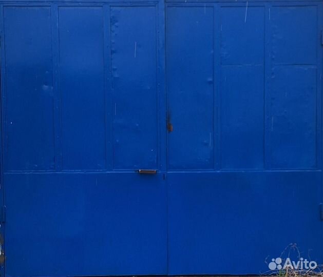 Ворота гаражные металлические распашные