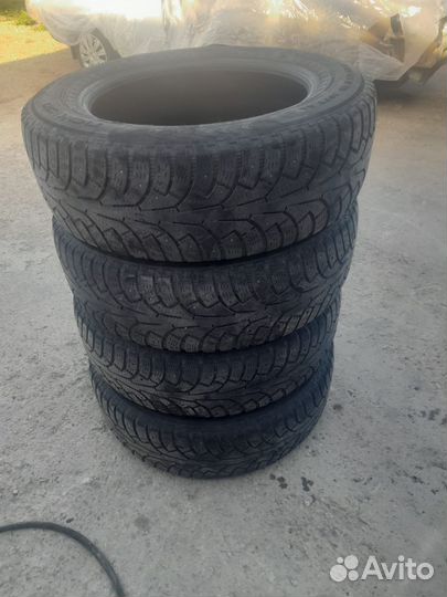 Nokian Tyres Hakkapeliitta 5 SUV 225/65 R18 107ZR