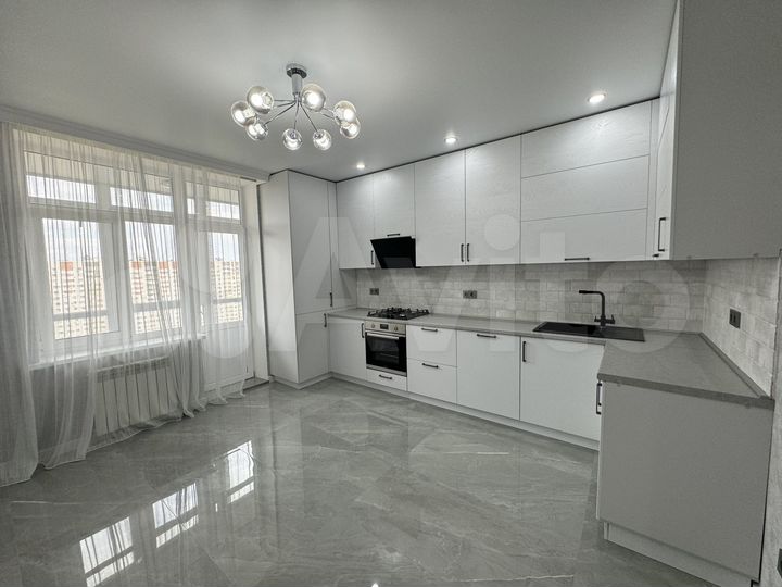 2-к. квартира, 67 м², 12/12 эт.