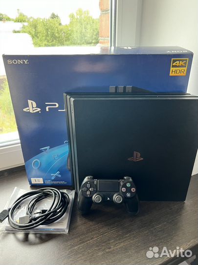 Игровая приставка Sony Playstation 4 Pro