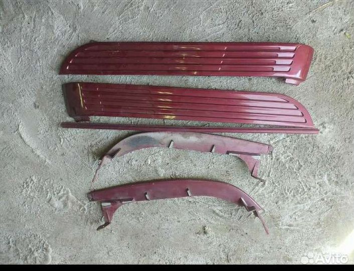 Накладки на Крылья Реснички Mitsubishi Space Wagon