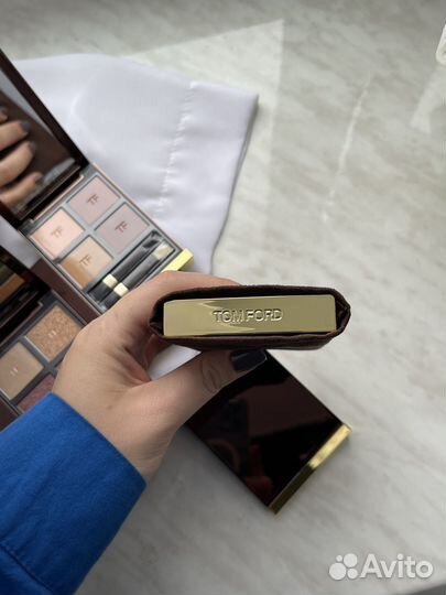 Тени для век Tom Ford 04 Suspicion