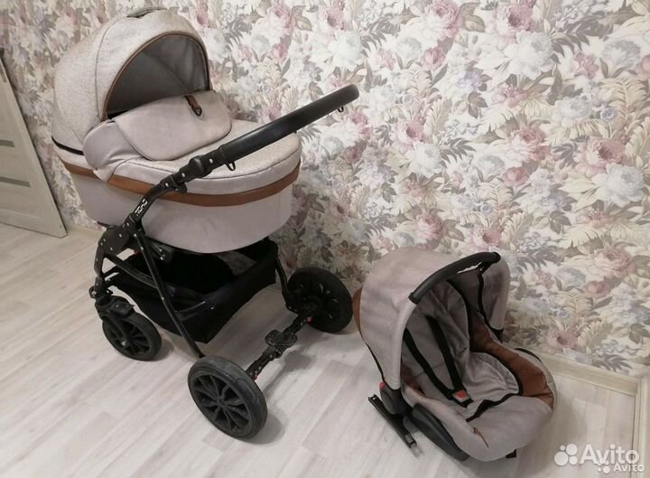 Коляска 3 в 1