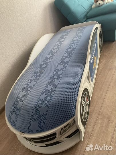 Кровать машина