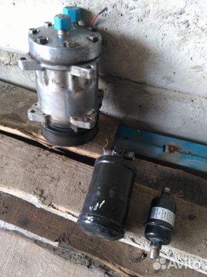 Автокомпрессор для рефрежераторов